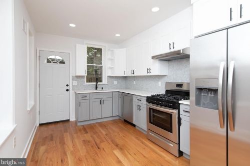 2005 Cleveland St, Philadelphia PA  19121-1501 exterior