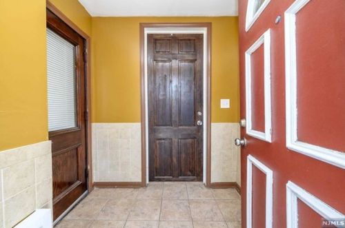 831 13th St, Newark NJ  07108-1315 exterior