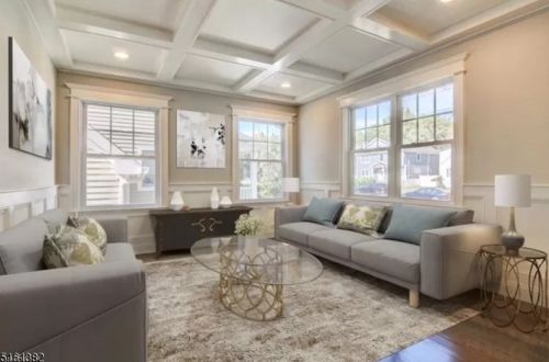 30 Elmwood Dr, Livingston NJ  07039-2205 exterior