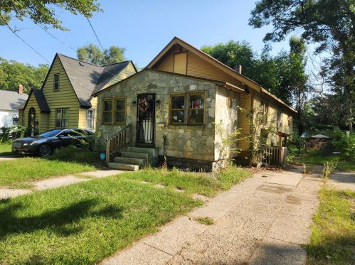 475 Adams Ave, Meskegon, MI 49442-1201