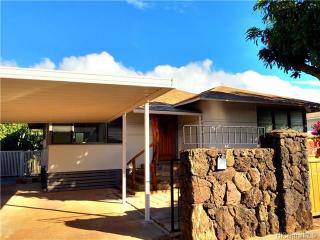 3548 Kepuhi St, Honolulu, HI 96815-4366