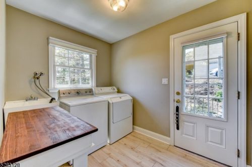 176 Mount Pleasant Ave, Rockaway NJ 07866-2933 exterior