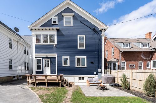 3258 Shepard Ave, Milwaukee WI  53211-3136 exterior