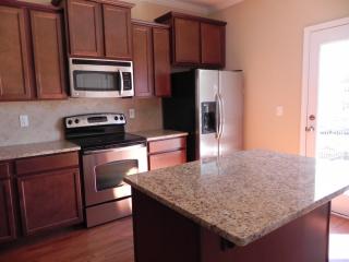 1004 Summerhouse Rd, Cary NC  27519-7448 exterior