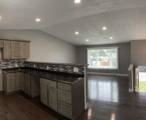 50 Batcheller Ave, Providence RI  02904-1509 exterior