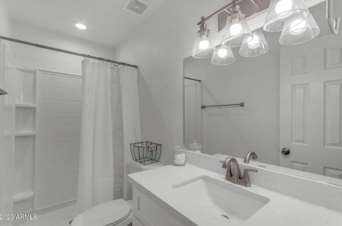 2528 22 Dr, Phoenix AZ 85027-3439 exterior