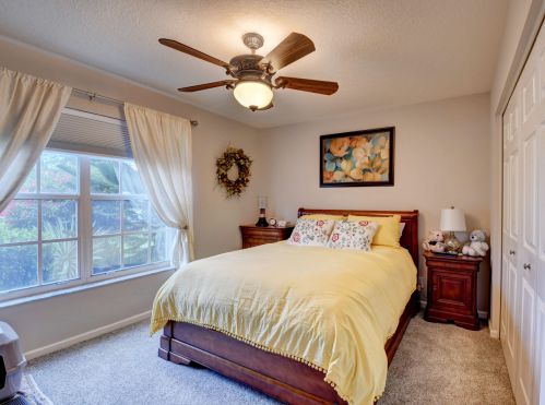 6141 Hook Ln, Boynton Beach FL 33437-4175 exterior