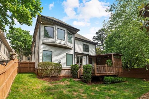 2043 Mendenhall Dr, Atlanta GA 30341-1789 exterior