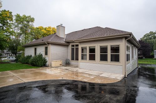 2269 Mangold Ave, Milwaukee WI 53221-4949 exterior