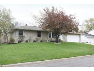 664 Terrace Dr, Saint Paul MN  55113-2149 exterior