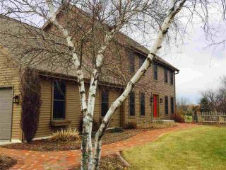 3875 Pheasant Point Ct, Madison WI  53593-8669 exterior