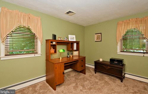 613 Chestnut St, Limerick PA 19468-2115 exterior