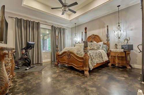 12122 Hawthorne Dr, Montgomery TX 77356-5449 exterior