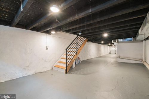 1628 Ellsworth St, Philadelphia PA 19146-2811 exterior