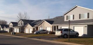 2670 Georgetowne Pl, Rochester MN  55901-6884 exterior