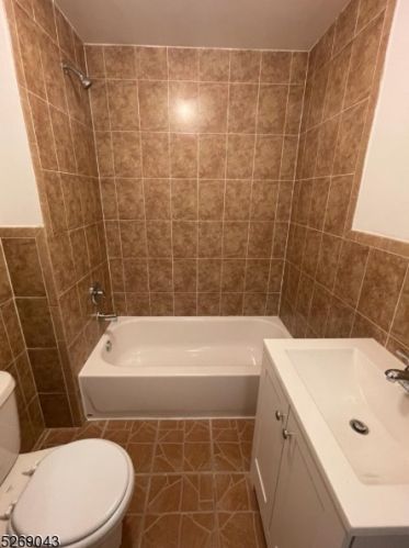 56 13th St, Newark NJ  07107-1106 exterior