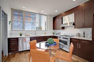 4503 41st Ave, Seattle WA  98118-1623 exterior