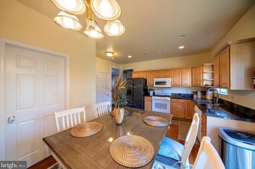 110 Franklin St, Trenton NJ 08610-6119 exterior