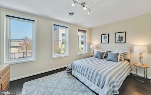 210 N St, Washington DC  20001-3534 exterior