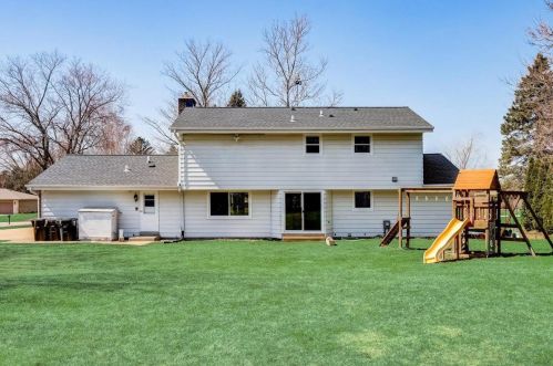 4870 82, Milwaukee WI 53220-4219 exterior