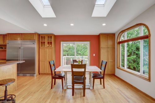 2563 Henslow Ave, Saint Paul, MN 55128-4710