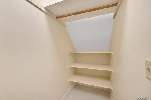 418 Devonshire Dr, Lake Nepessing MI 48446-4796 exterior