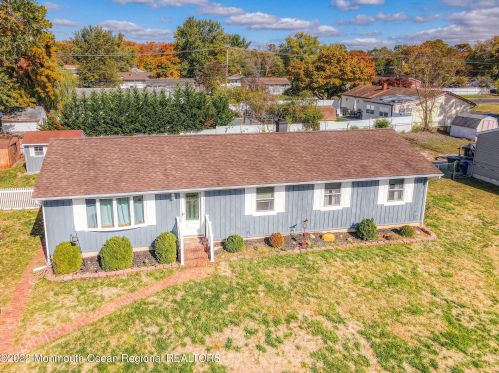 26 Laurelton Ave, Jackson Twp NJ  08527-2437 exterior