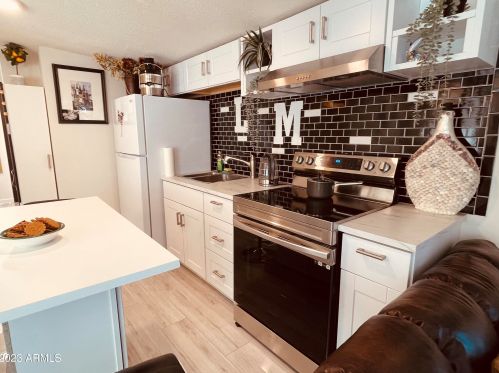 17601 22 St, Phoenix AZ 85016-3430 exterior