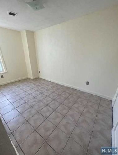 38 Watson St, Paterson NJ  07522-1867 exterior