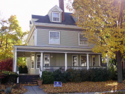 84 Erie Ave, Newton, MA 02461-1514