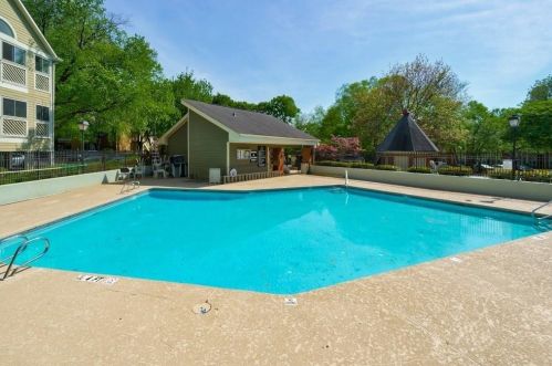 564 Mcgill Pl, Atlanta GA 30312-1071 exterior