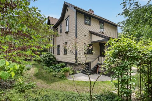 231 Paris Ave, Grand Rapids MI 49503-4764 exterior