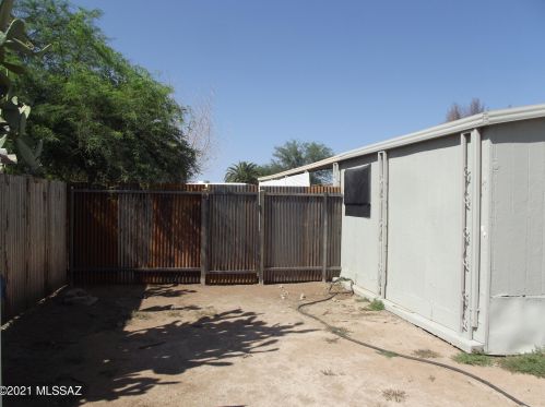3511 Mango Dr, Tucson AZ  85741-2836 exterior