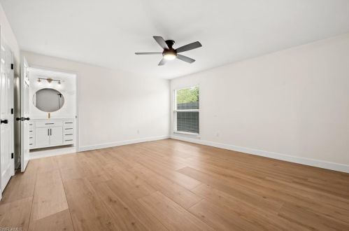 238 Willowick Dr, Naples FL 34110-1342 exterior