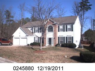 2703 Colony Woods Dr, Apex NC  27523-6229 exterior