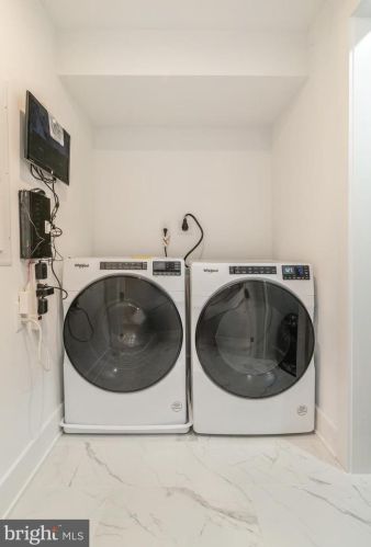 1720 22nd St, Philadelphia PA 19145-1943 exterior