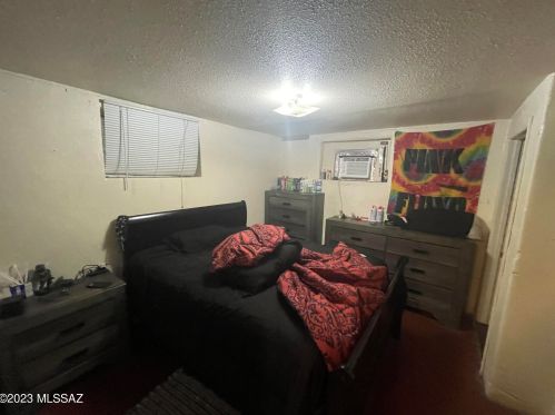 430 6 St, Tucson AZ 85716-4408 exterior