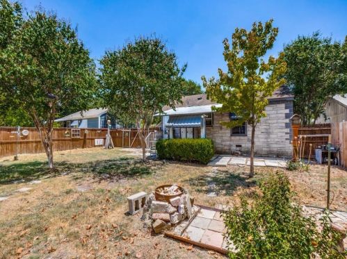 11003 Aledo Dr, Dallas TX 75228-2901 exterior