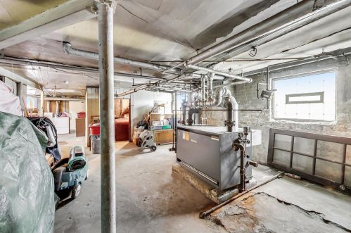 3256 Wilson Ave, Chicago IL 60640-5211 exterior