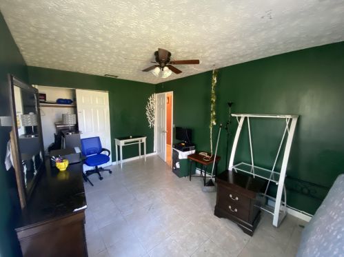 1261 Sudder Ave, Fort Pierce FL 34953-1422 exterior