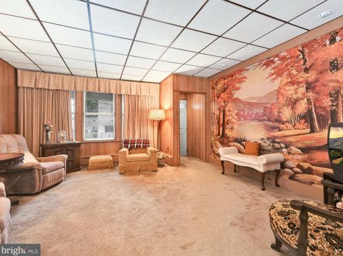 1749 End Ave, Primrose, PA 17901-2126