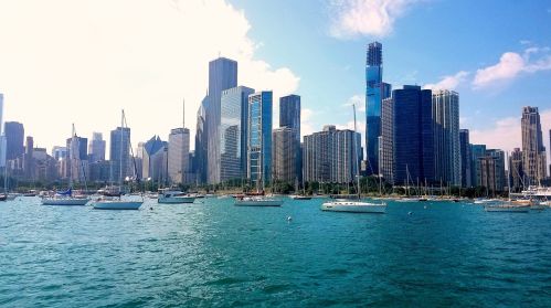 400 Randolph St, Chicago IL  60601-7313 exterior