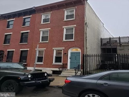 324 18 St, Philadelphia PA 19140-1014 exterior