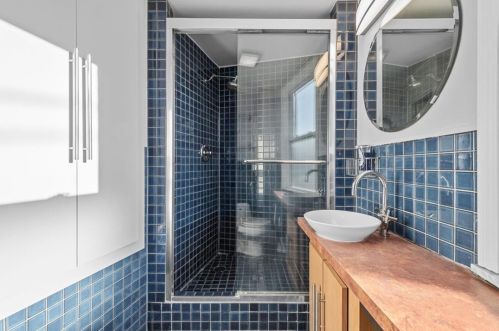 300 Shaler St, Pittsburgh PA  15211-1046 exterior