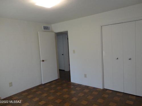 3138 Pima St, Tucson AZ 85712-3461 exterior