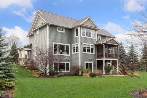 11646 Aster Pl, Saint Paul MN 55129-6705 exterior