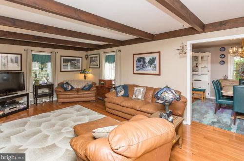 236 Pennell Rd, Media PA 19063-5957 exterior