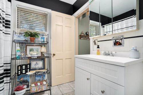 318 St, Three Rivers MI 49093-1408 exterior