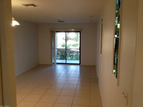 5339 Treetops Dr, Naples, FL 34113-8506