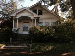 820 69 Ave, Portland OR  97206-8729 exterior